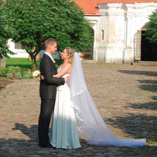 Vestuvinė suknelė. 2010 metai